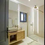Themis Goddess Cave Apartment