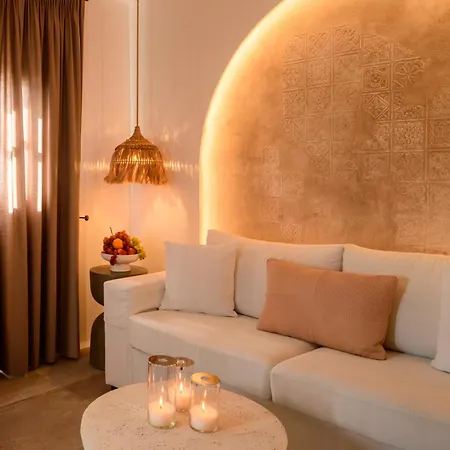 Themis Goddess Cave Apartment *